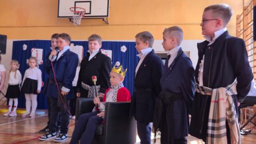 Uroczysty apel z okazji 3 maja (2)