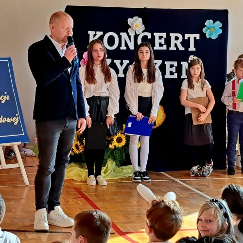 Koncert zyczen - apel z okazji DEN1