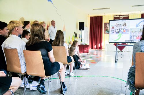 Uroczyste zakonczenie roku szkolnego klas 8a i 8b (16)