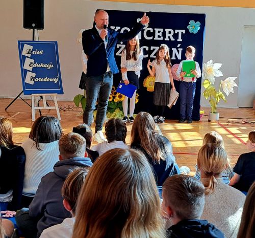 Koncert zyczen - apel z okazji DEN3