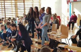 29496640 1706729562720533 1117938587959033856 n