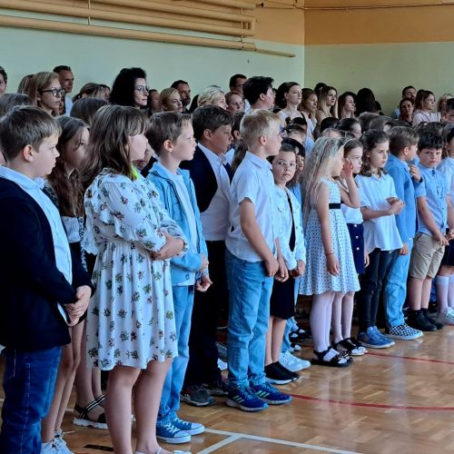 Uroczyste zakonczenie roku szkolnego dla klas 1-3