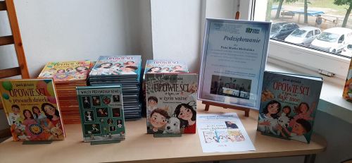 Spotkanie uczniow SP7 z Markiem MIchalakiem..