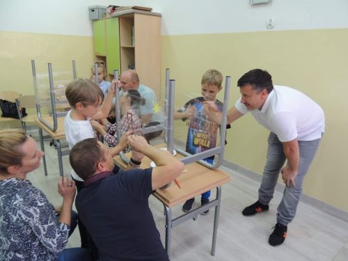 received 424297398218112